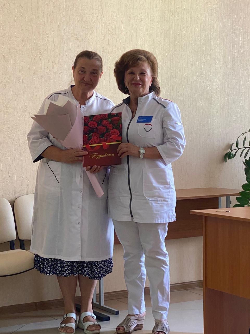 Поздравляем медицинскую сестру ГДП имени В.Коваля Соломатину Нину Петровну